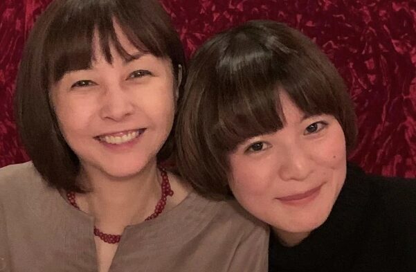 麻木久仁子さんと娘